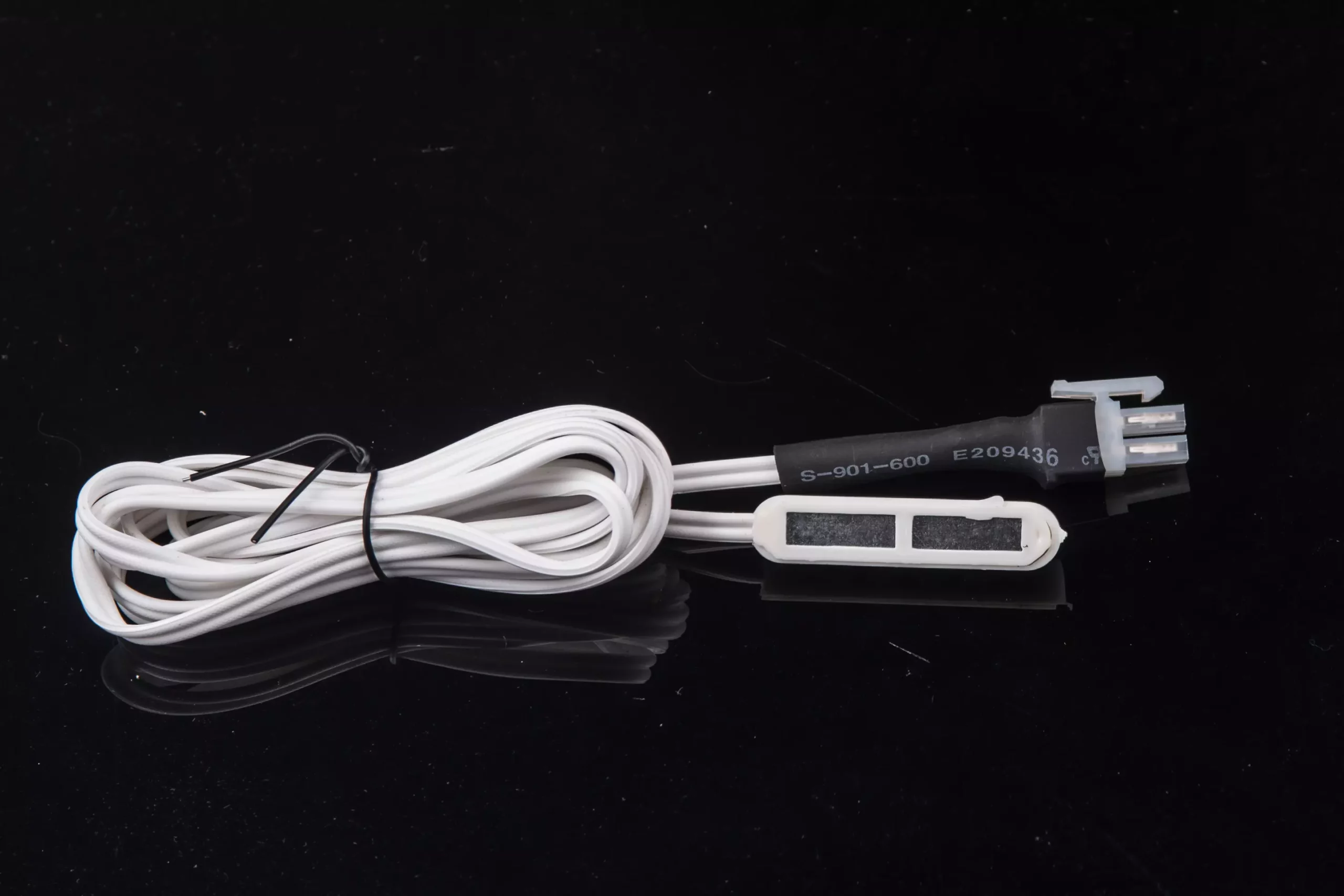 Magnetic LED Lamp | GoldStar Tool 4 Magnetic LED Lamp | GoldStar Tool - Image 2