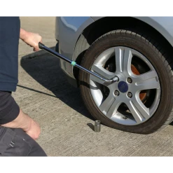 Siegen Tools By Sealey Siegen Wheel Master Wrench (525mm) -consew shop S0472 ACT ON WHEEL NUTS