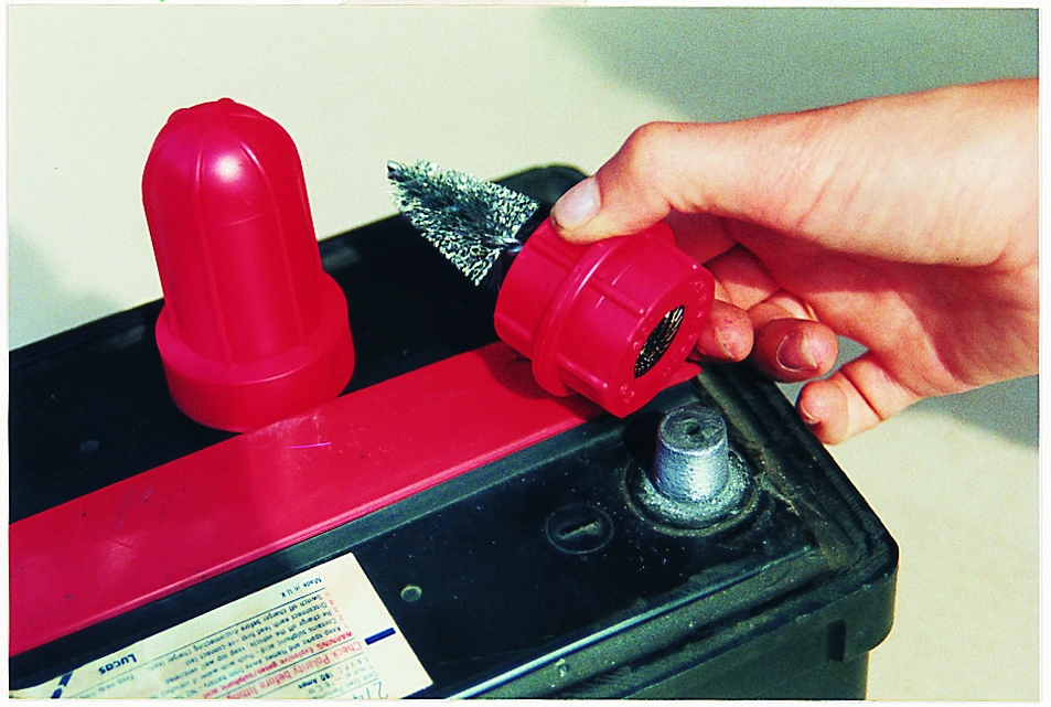 FROST Battery Terminal Brush – Cable Clamps Cleaner 4 FROST Battery Terminal Brush – Cable Clamps Cleaner - Image 2