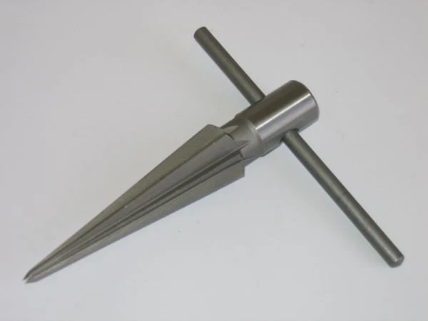 FROST Taper Reamer – Hole Pipe Chaser Reaming Tool (4 – 22mm) 4 FROST Taper Reamer – Hole Pipe Chaser Reaming Tool (4 – 22mm) - Image 2