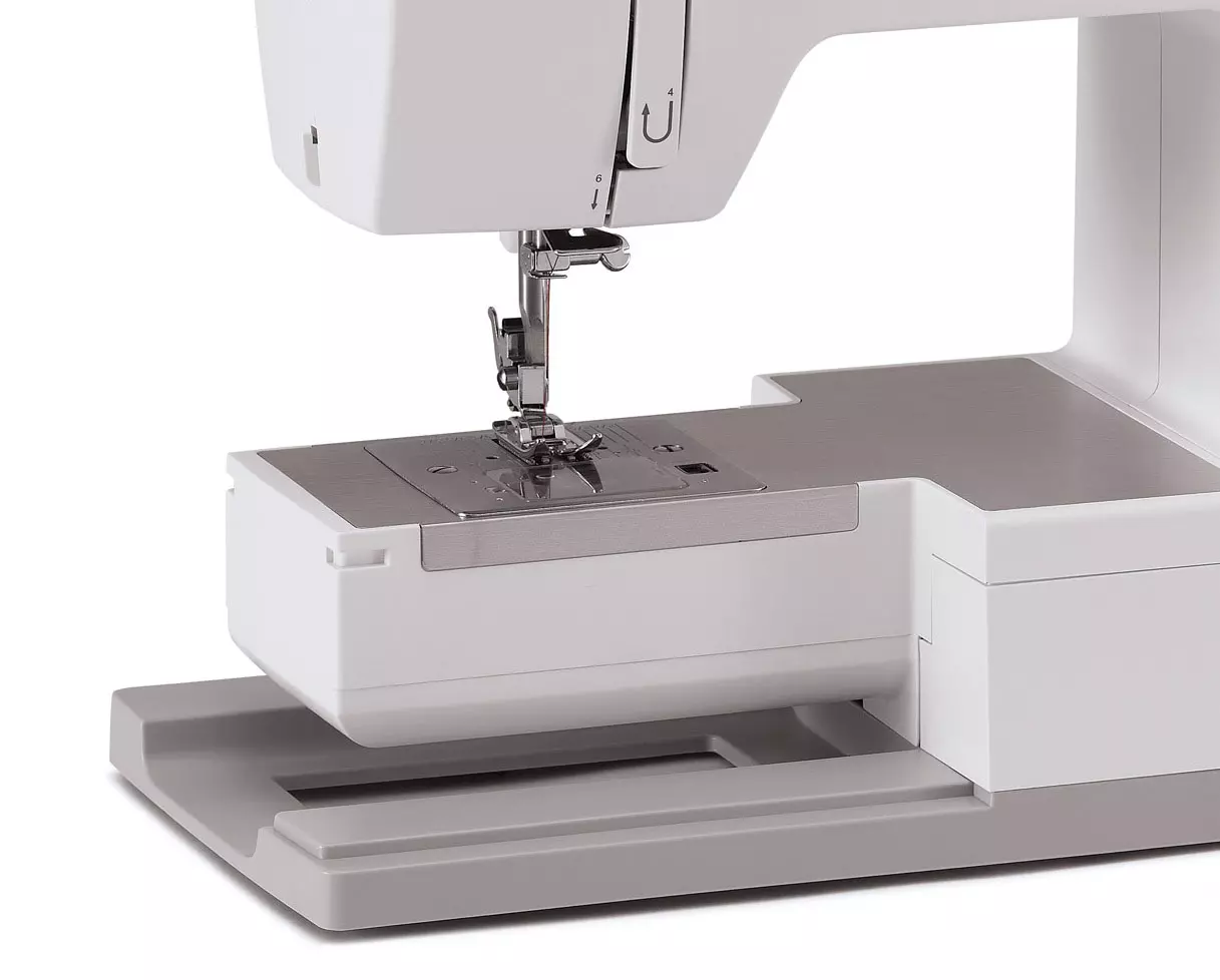 Singer Heavy Duty 5511 Sewing Machine | GoldStar Tool 4 Singer Heavy Duty 5511 Sewing Machine | GoldStar Tool - Image 2